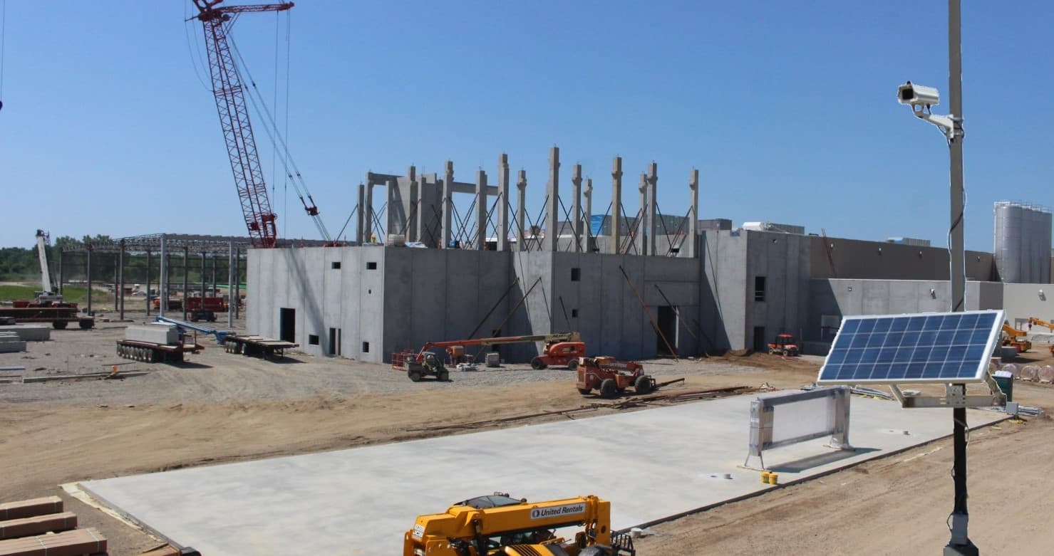 Solar-powered construction camera